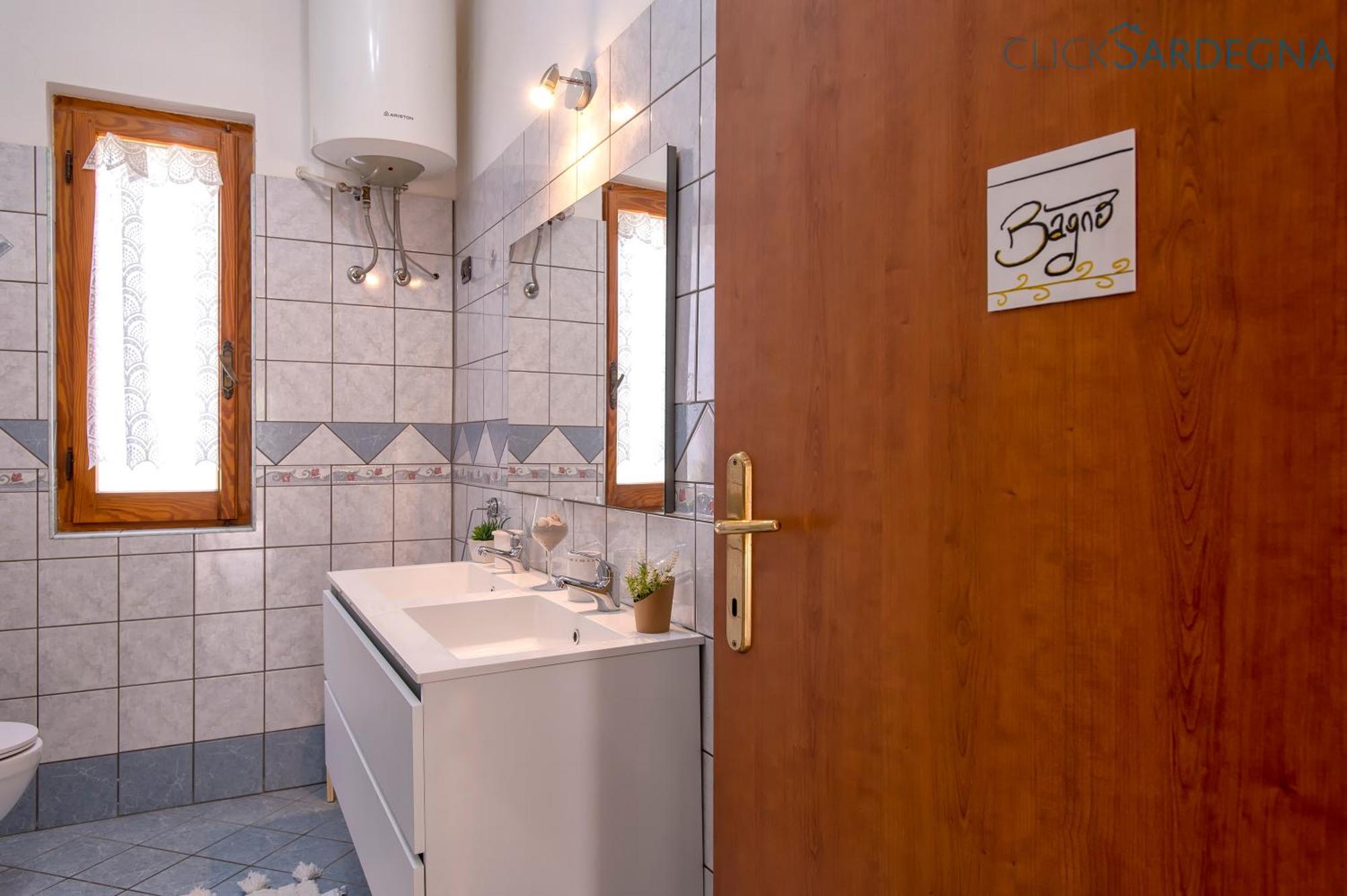 Villa Melograno With Exclusive Swimming Pool Surrounded By Greenery Campanedda Exterior photo