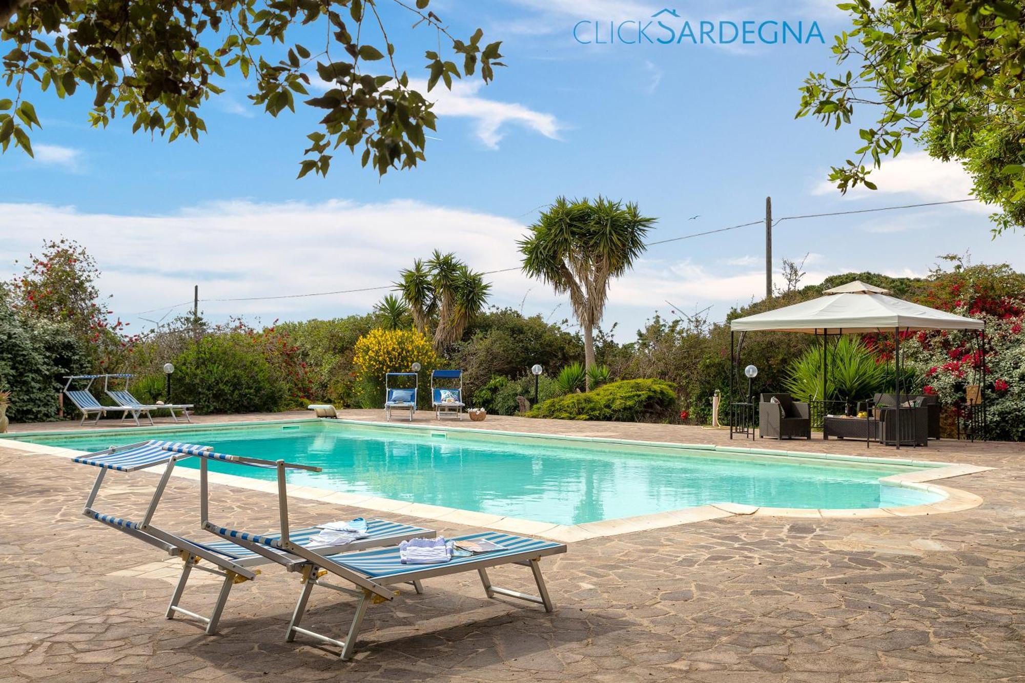 Villa Melograno With Exclusive Swimming Pool Surrounded By Greenery Campanedda Exterior photo